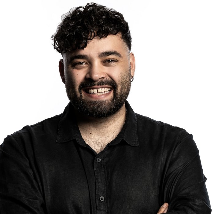 Önder Zayif  